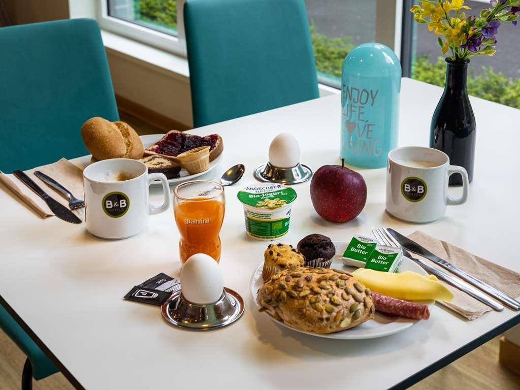 B&B Hotel Wuppertal City-Sud Restaurant foto